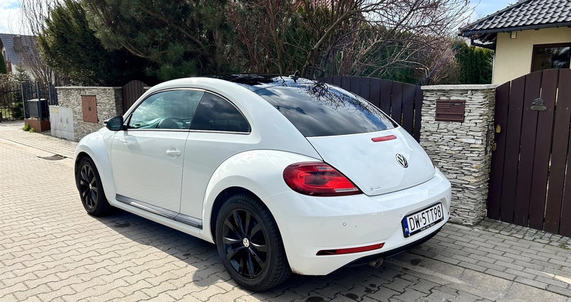 Volkswagen Beetle cena 79000 przebieg: 26369, rok produkcji 2018 z Wrocław małe 137